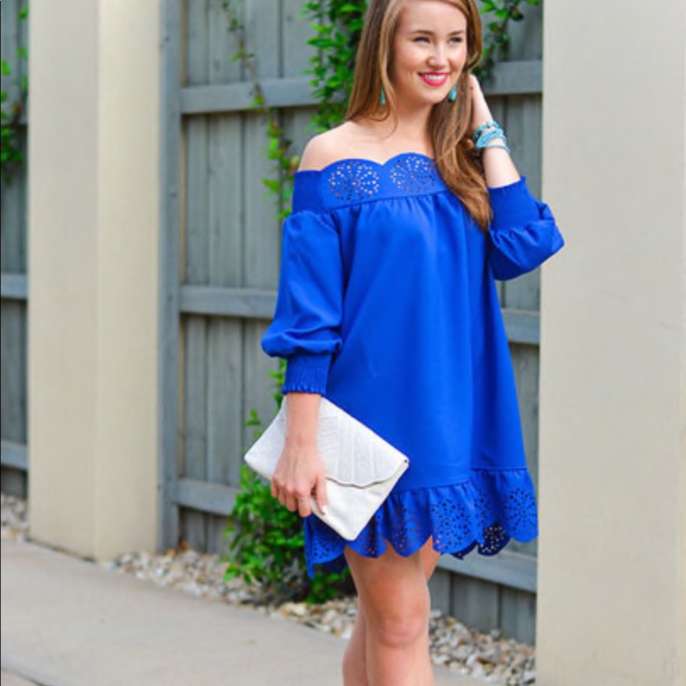 Boutique NWOT off the shoulder dress size S